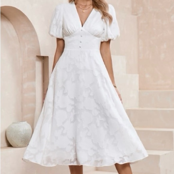 JJs House Dresses & Skirts - White Floral Lace Dress JJs House
